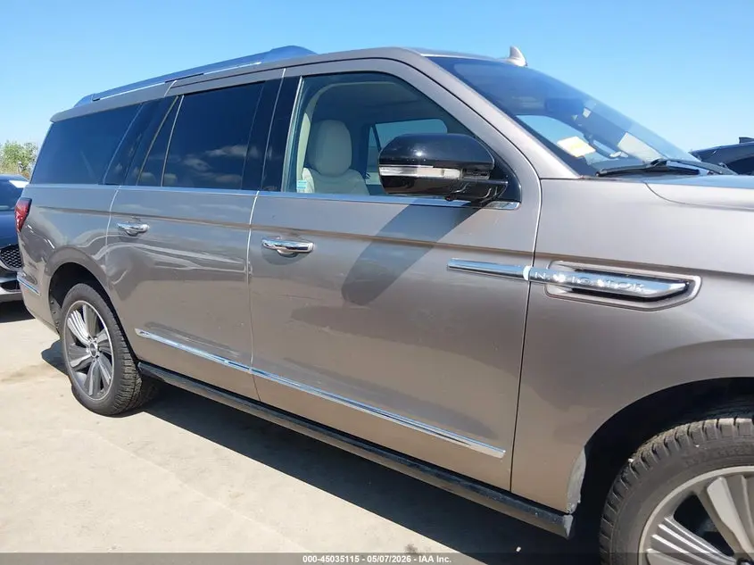 2019 LINCOLN NAVIGATOR L RESERVE