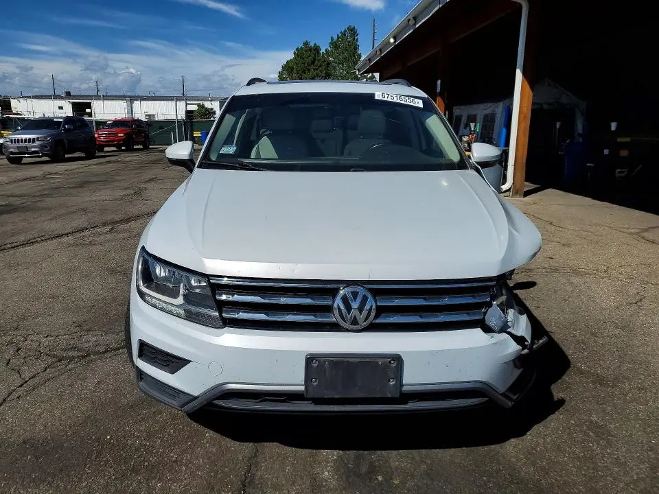 2018 VOLKSWAGEN TIGUAN SE  