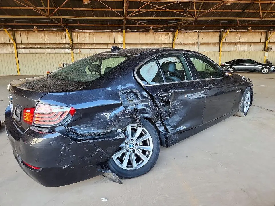 2016 BMW 528 XI  