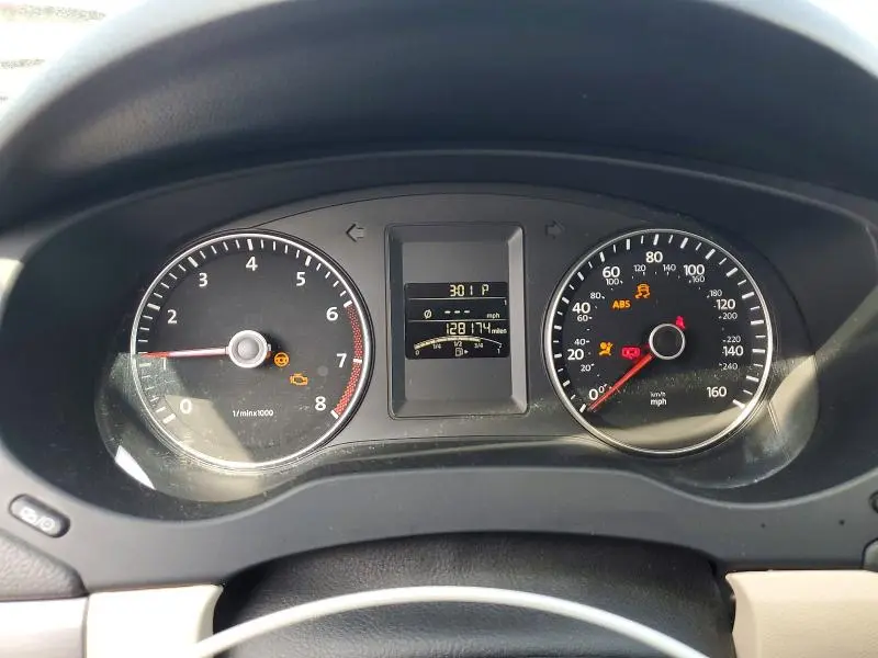 2014 VOLKSWAGEN JETTA SEL  