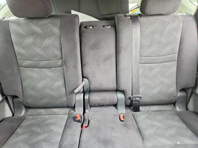 2014 NISSAN ROGUE SV  