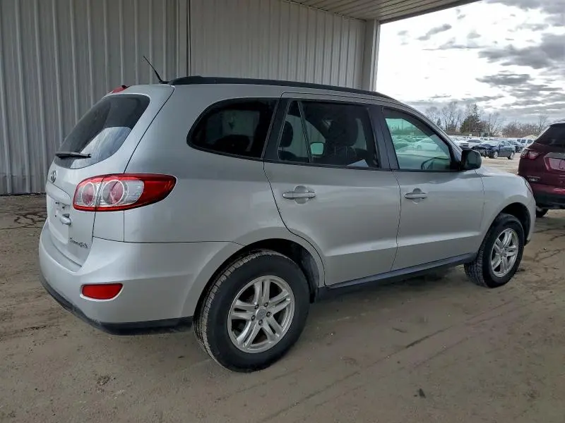 2011 HYUNDAI SANTA FE GLS  
