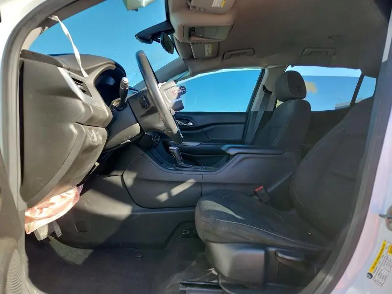 2017 GMC ACADIA SLE  