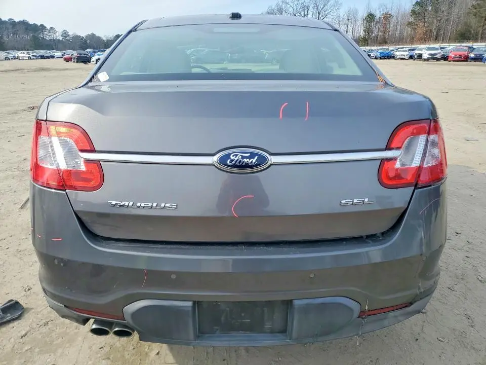 2011 FORD TAURUS SEL  