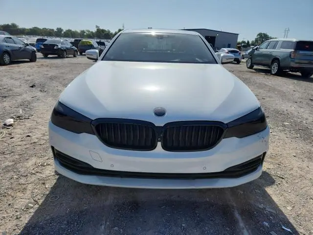 2018 BMW 530E