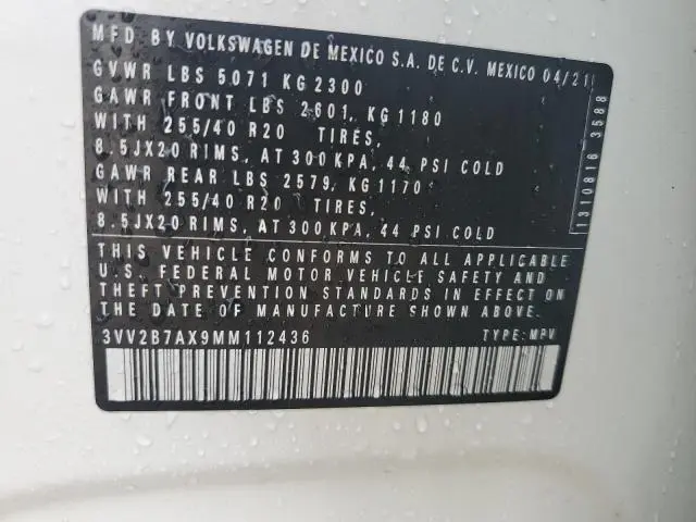 2021 VOLKSWAGEN TIGUAN SE  