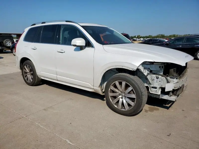 2017 VOLVO XC90 T5