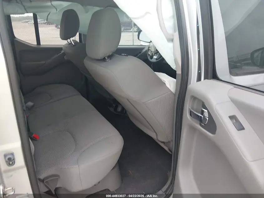 2019 NISSAN FRONTIER SV