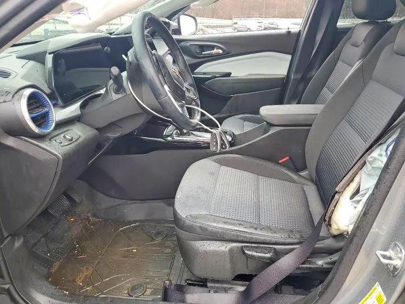 2025 CHEVROLET TRAX 1LT  