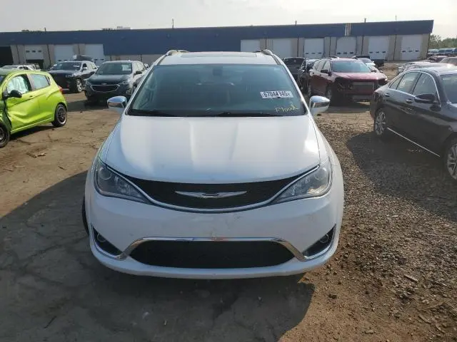 2019 CHRYSLER PACIFICA LIMITED  
