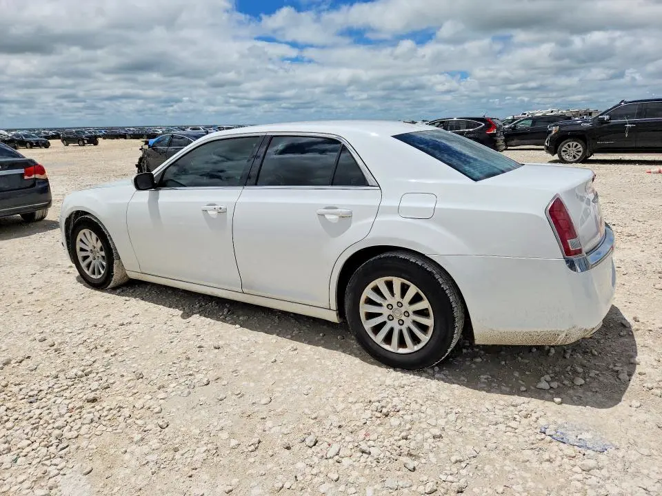 2013 CHRYSLER 300   