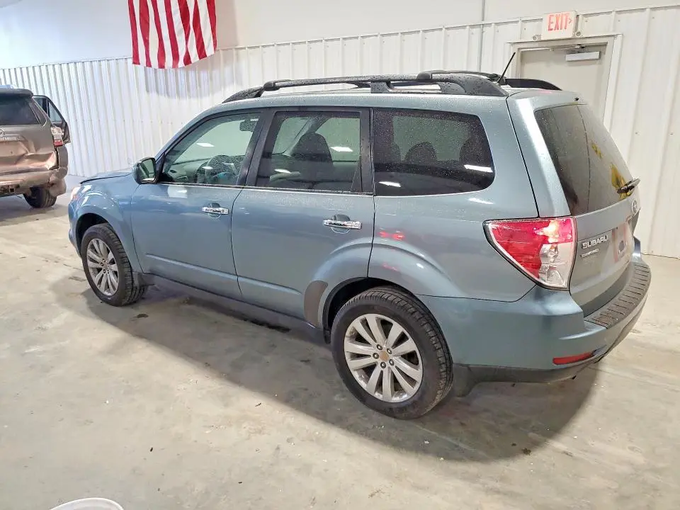 2011 SUBARU FORESTER 2.5X PREMIUM  
