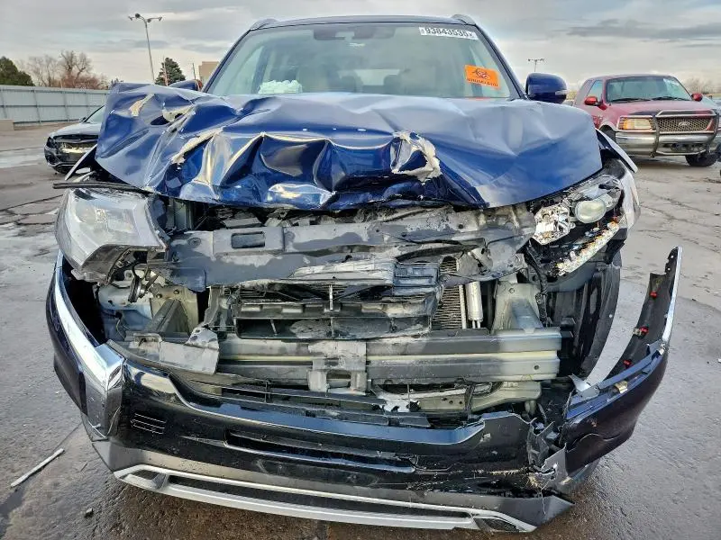 2020 MITSUBISHI OUTLANDER SE  