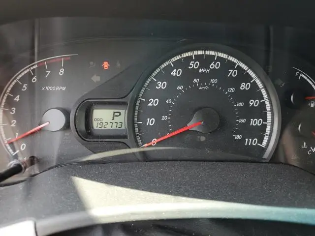 2014 TOYOTA SIENNA LE  