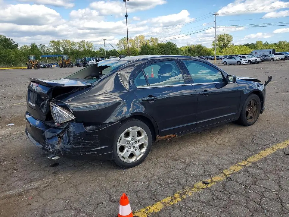 2010 FORD FUSION SE  