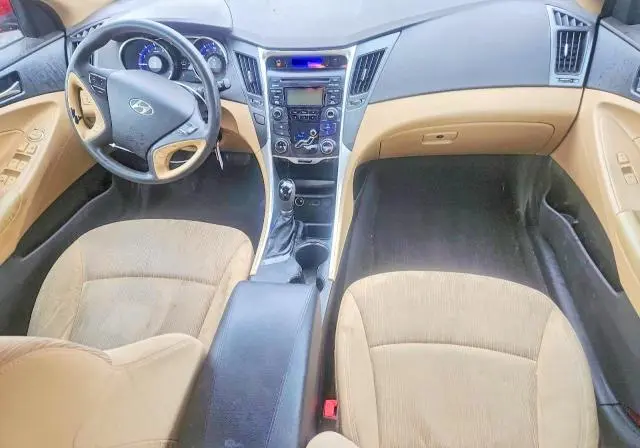 2012 HYUNDAI SONATA GLS  