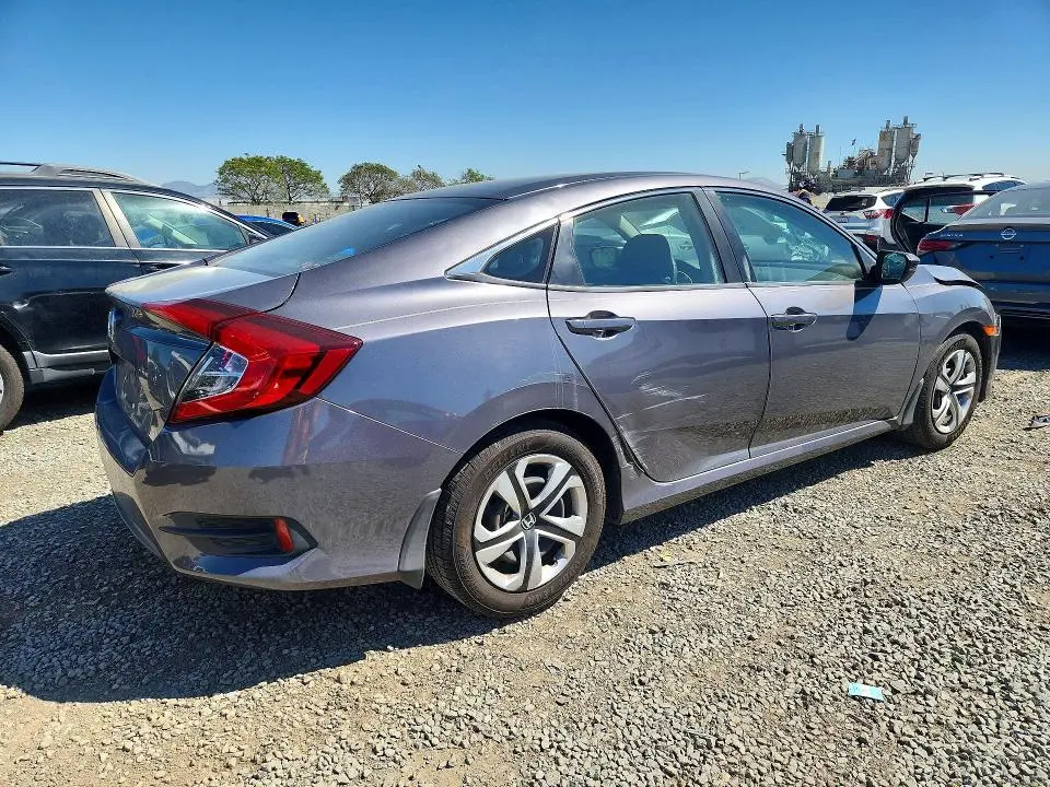 2018 HONDA CIVIC LX  