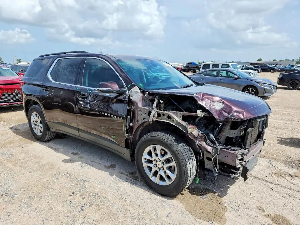 2021 CHEVROLET TRAVERSE LT  