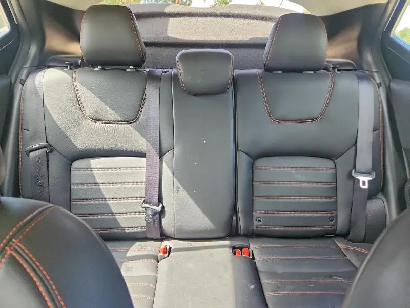 2019 NISSAN KICKS S/SR/SV  