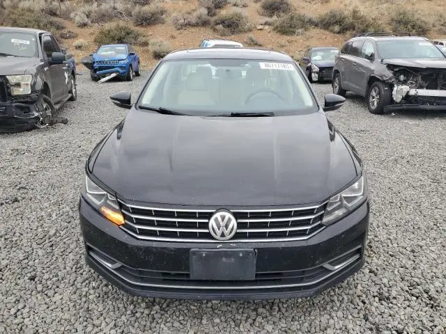 2016 VOLKSWAGEN PASSAT SE  