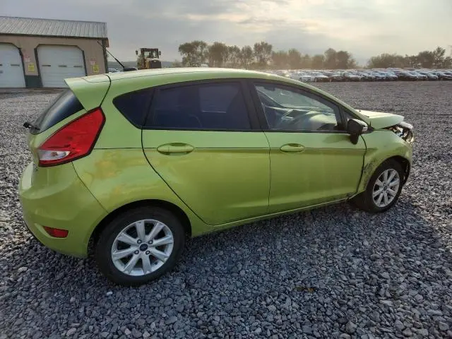 2013 FORD FIESTA SE  