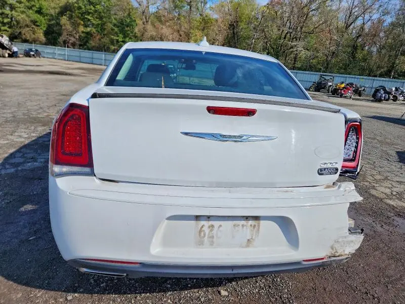 2019 CHRYSLER 300 TOURING  