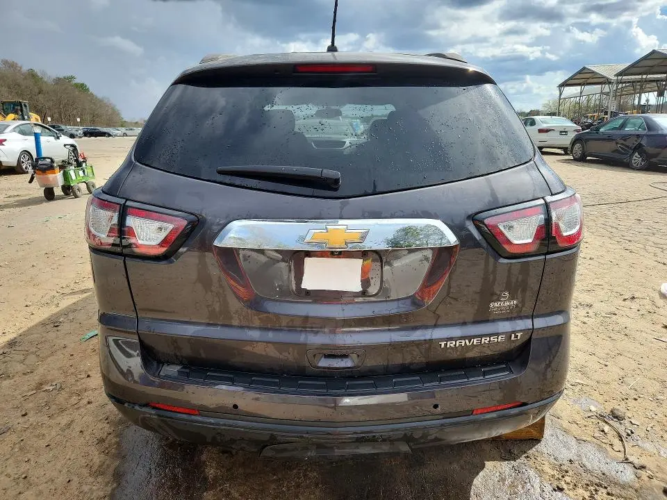 2013 CHEVROLET TRAVERSE LT  