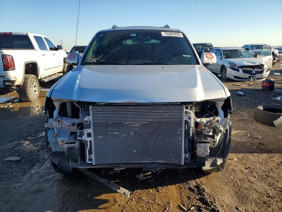 2011 FORD ESCAPE LIMITED  