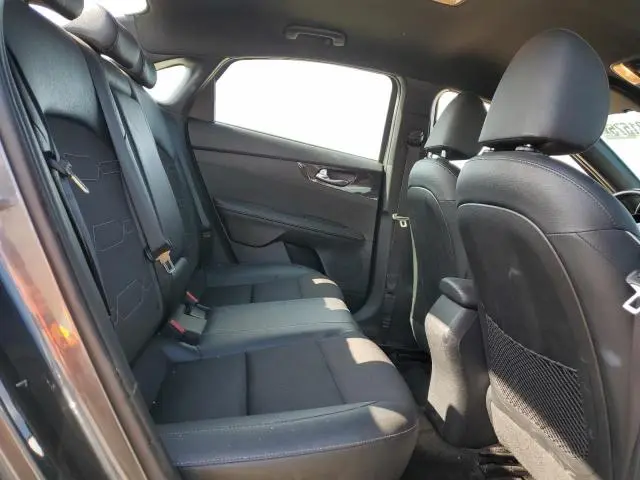 2023 KIA FORTE GT LINE  