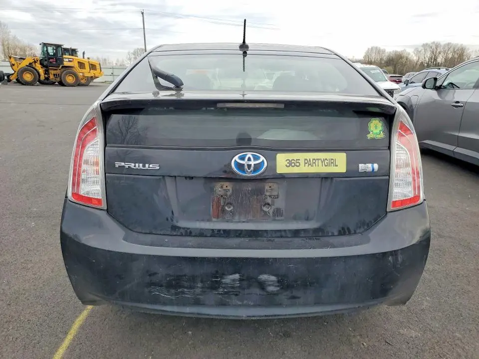 2013 TOYOTA PRIUS THREE  