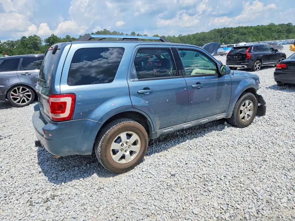 2010 FORD ESCAPE LIMITED  