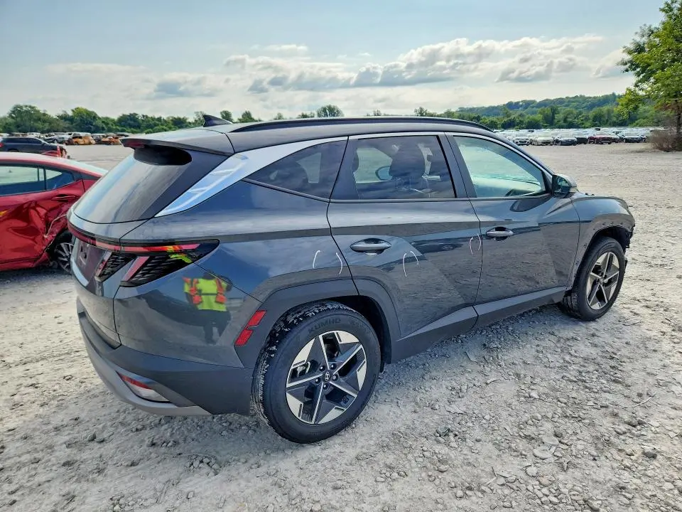 2025 HYUNDAI TUCSON SEL  