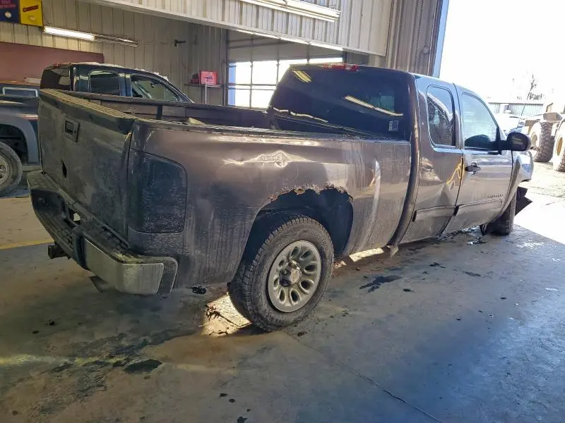 2011 CHEVROLET SILVERADO C1500 LT  