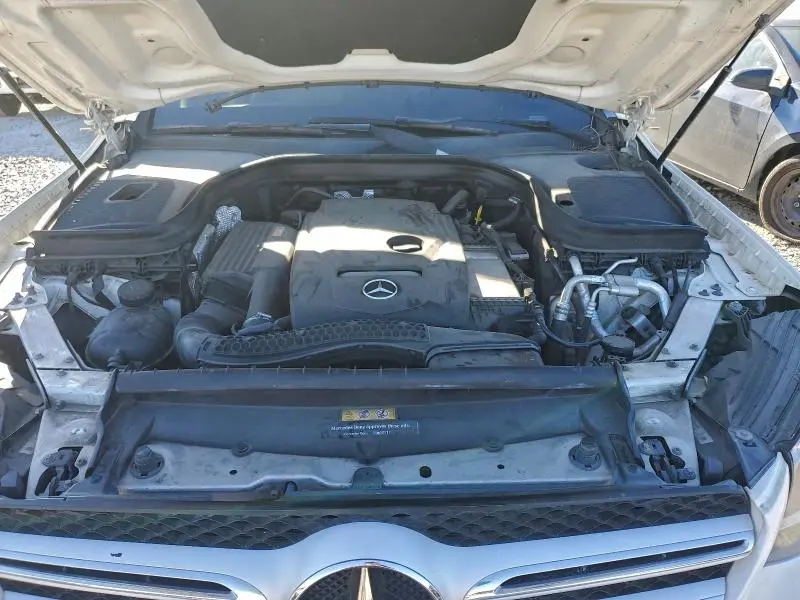 2016 MERCEDES-BENZ GLC 300  