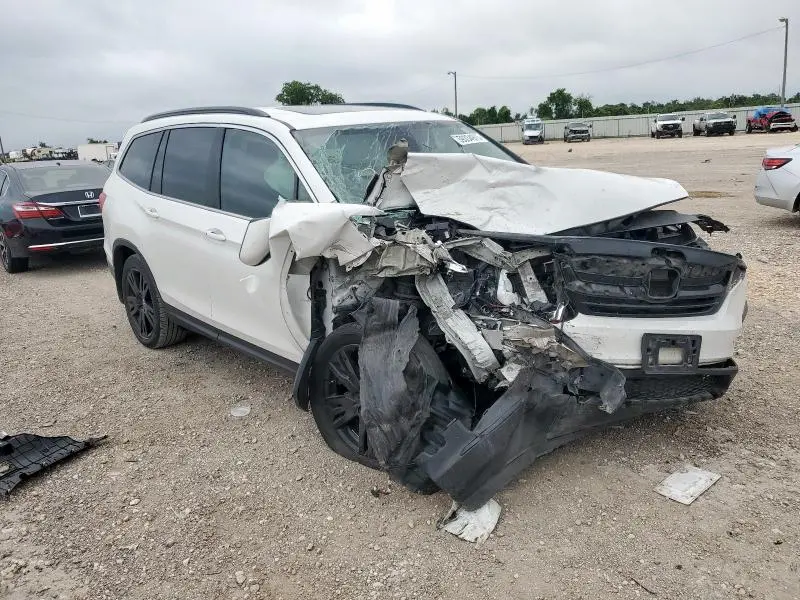 2022 HONDA PILOT SE  