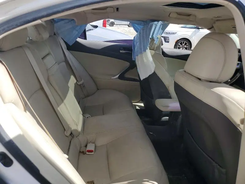2011 LEXUS IS 250  