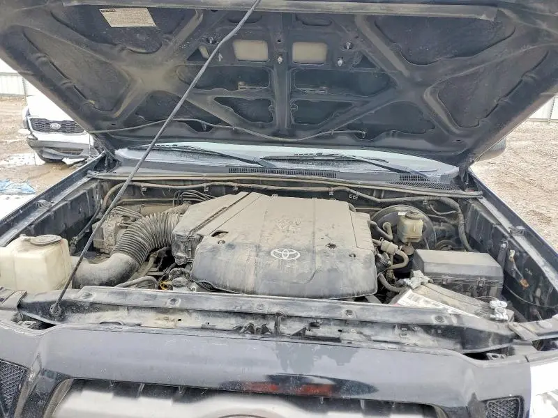 2010 TOYOTA TACOMA V6  