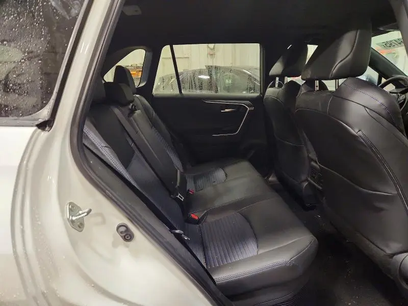 2025 TOYOTA RAV4 XSE  