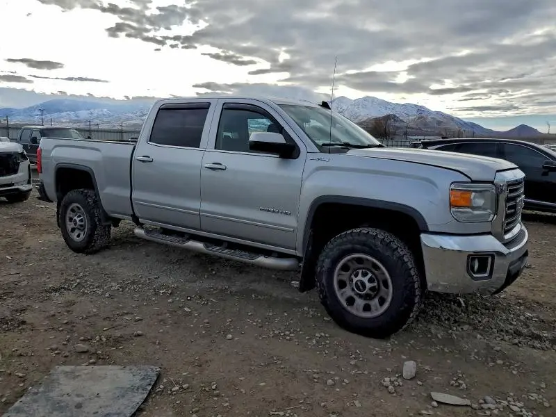 2017 GMC SIERRA K2500 SLE  