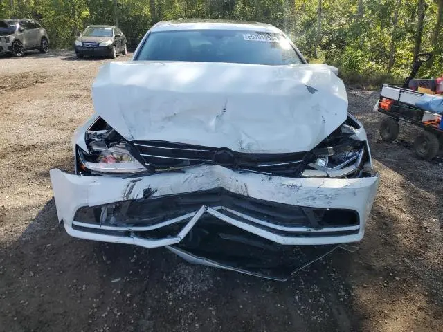 2017 VOLKSWAGEN JETTA SE  