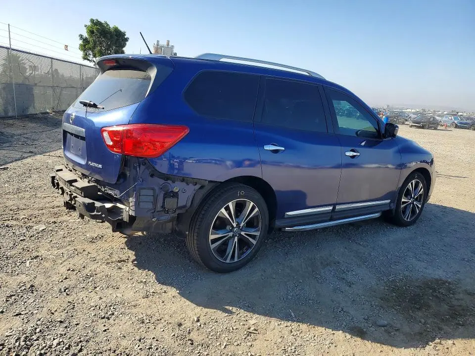 2017 NISSAN PATHFINDER S  