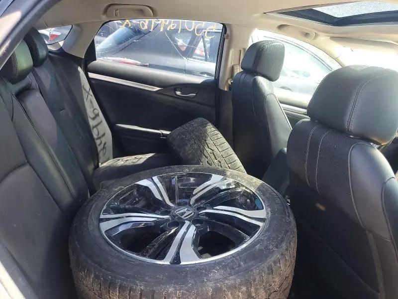 2017 HONDA CIVIC TOURING  