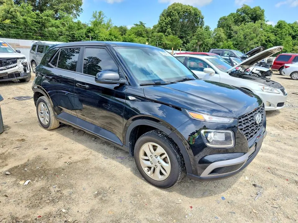 2021 HYUNDAI VENUE SE  