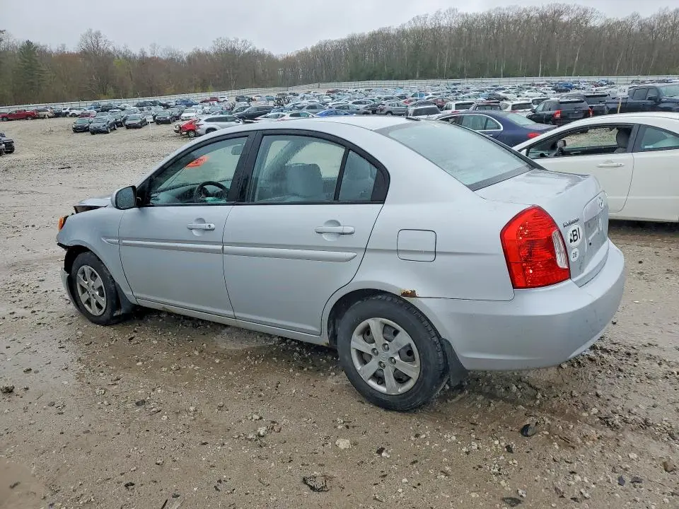 2010 HYUNDAI ACCENT GLS  