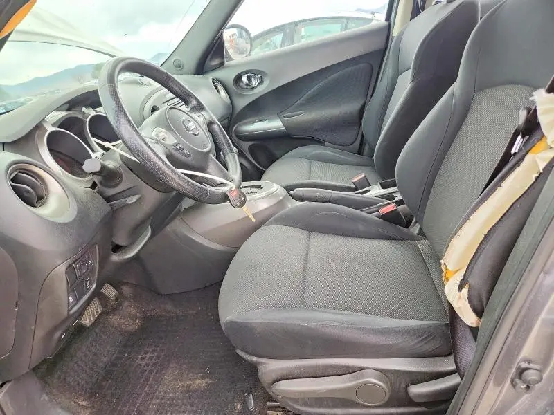 2014 NISSAN JUKE S  