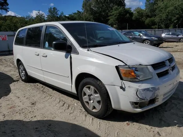 2010 DODGE GRAND CARAVAN SE  