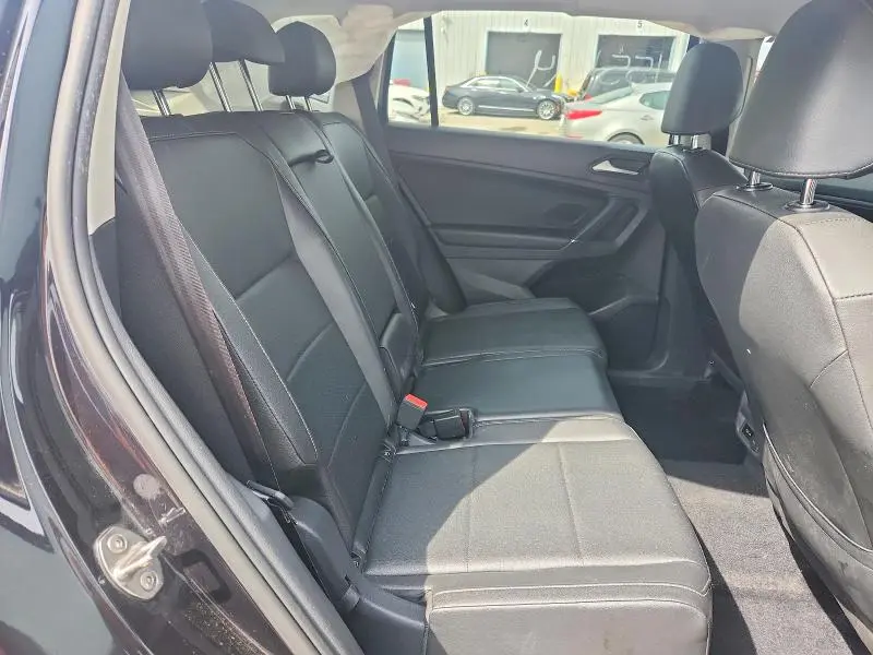 2020 VOLKSWAGEN TIGUAN SE  
