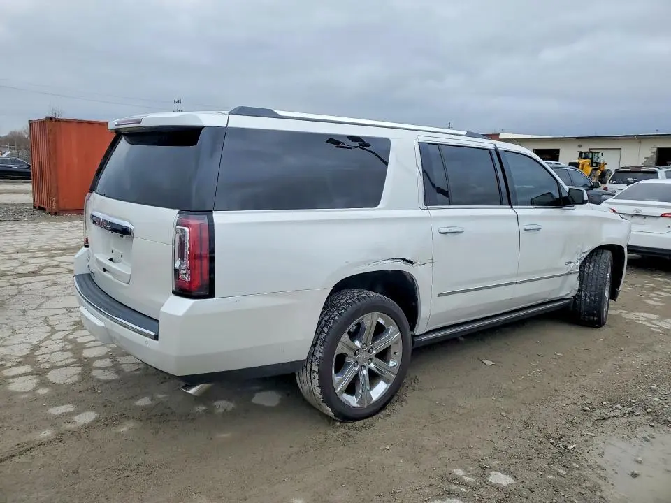 2018 GMC YUKON XL DENALI  