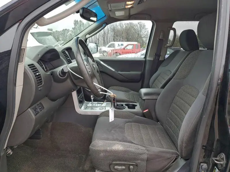 2012 NISSAN PATHFINDER S  