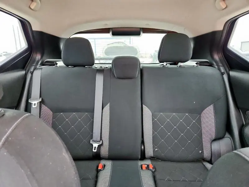 2019 NISSAN KICKS S  